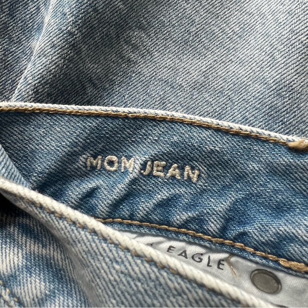 American Eagle High Rise Ripped Mom Jeans - Picture 6 of 7